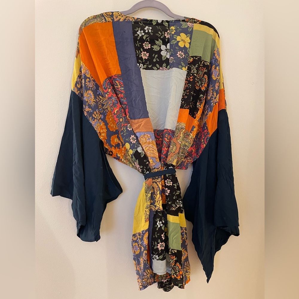 UO Willow Patchwork Robe - Picture 4 of 4
